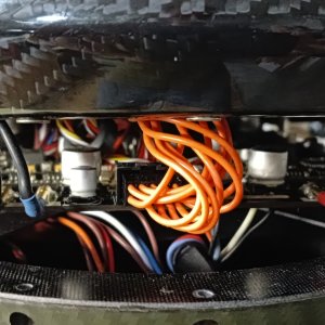 Case_open_front_02.jpg